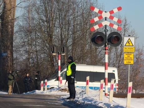 На польсько-українському кордоні у чоловіка знайшли гранату – людей із будівлі евакуювали