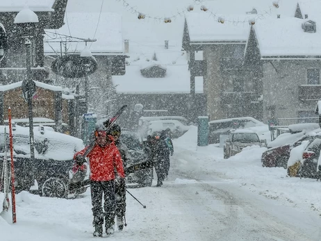 Через сильний снігопад в Італії на Олімпіаді-2026 довелося перенести змагання з кількох видів спорту