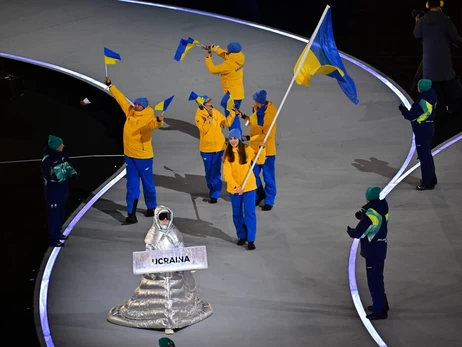 Українську делегацію на відкритті Олімпіади у Мілані вивела росіянка