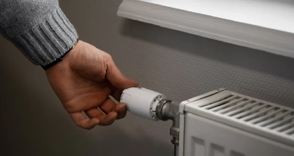 В Киеве возобновили подачу отопления во все 2600 домов, которые остались без тепла из-за обстрела РФ 12 февраля