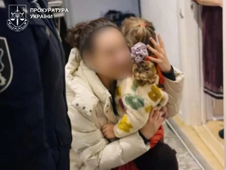 В Украину вернули трехлетнюю девочку, которую отец незаконно вывез в Молдову