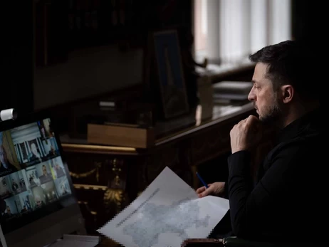 РФ вночі била по критичним об'єктам, логістиці та залізниці, - Зеленський