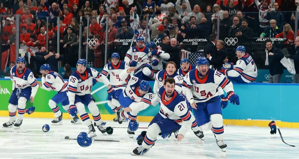 Білий дім висміяв Трюдо після того, як США виграли золото Олімпіади з хокею