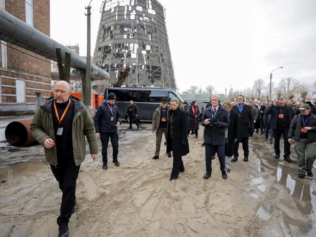 Шмигаль показав європейським лідерам зруйновану ТЕЦ у Києві