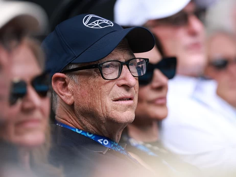 Билл Гейтс признался в романах с двумя россиянками, но говорит, что они не связаны с Эпштейном