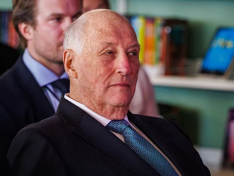 89-летний король Норвегии был госпитализирован во время отпуска на Канарах