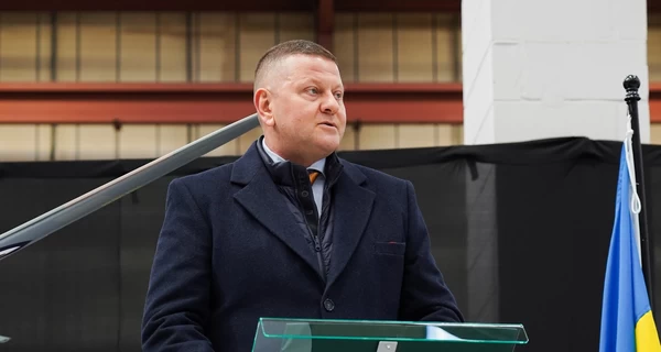 Залужний відкрив у Британії перший український завод з виробництва БпЛА