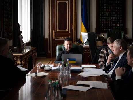 Зеленский обсудил с главой Израиля ситуацию в Иране, который снабжает РФ шахедами 