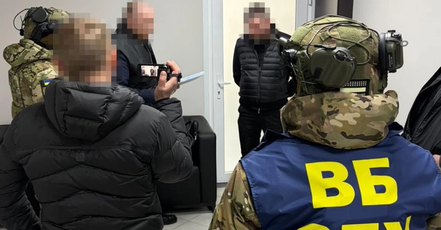 Командувач логістикою ЗС ЗСУ та голова управління СБУ у Житомирській області отримали підозри