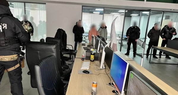 Багатоголова гідра: чому, попри запеклу боротьбу, розмножуються шахрайські call-центри