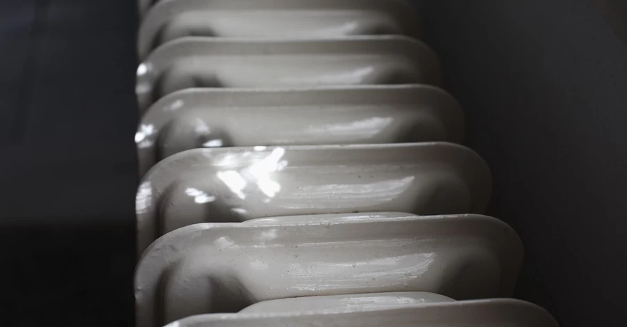 В Киеве более 900 домов до сих пор остаются без отопления, свыше 100 - из-за аварий, - спикер КГВА