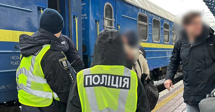 В Киеве будут судить семерых работников 