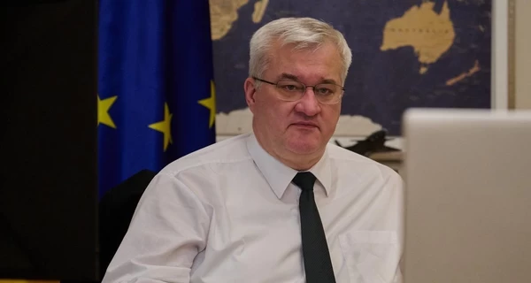 На Близькому Сході перебувають 250 тисяч українців, інформації про поранених поки не надходило, - Сибіга