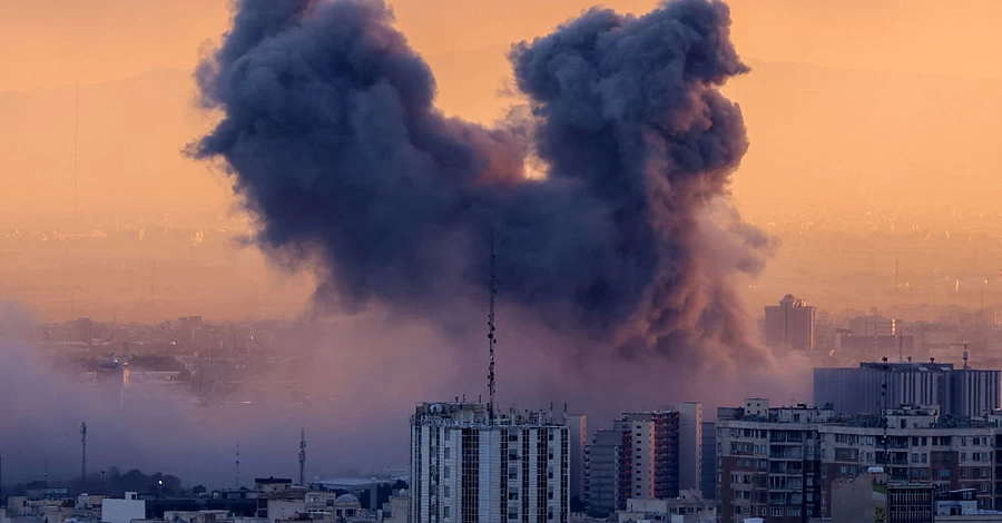 За останню добу чотири українці звернулися на гарячу лінію МЗС через ситуацію на Близькому Сході 