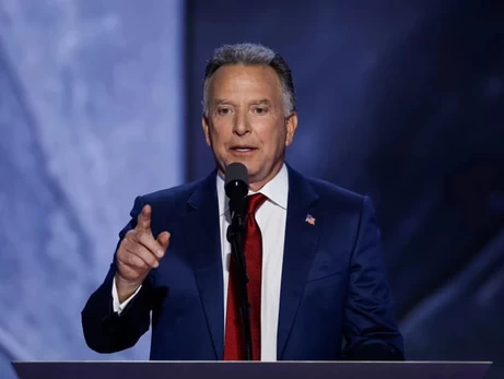 Спецпосланник Трампа заявив, що мирні переговори тривають, й анонсував суттєвий прогрес 