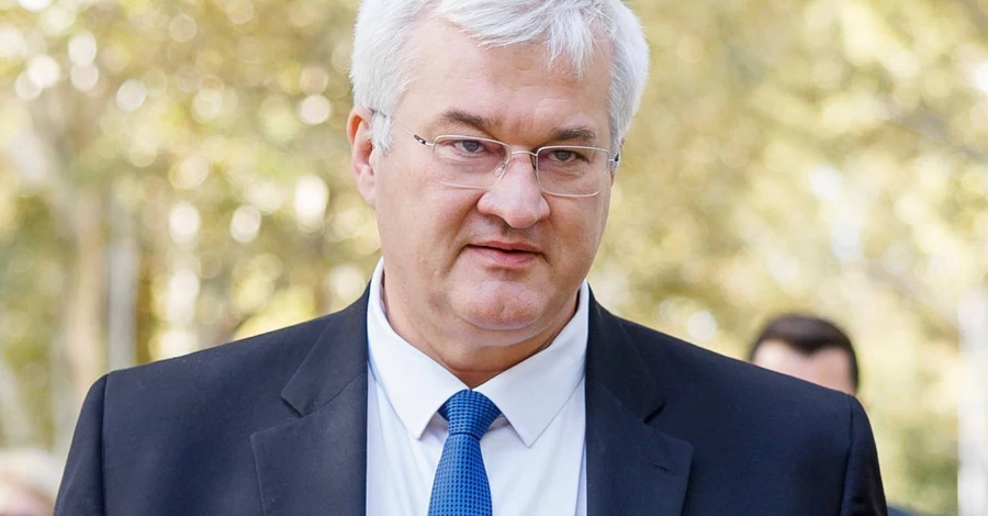 Угорщина не пускає консулів до затриманих українських інкасаторів, - Сибіга