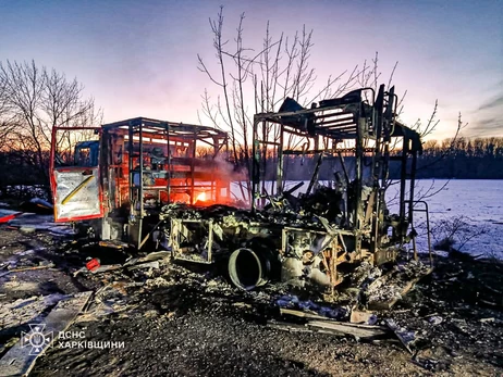 На Харьковщине россияне ударили по группе спасателей, а на Полтавщине - по предприятию