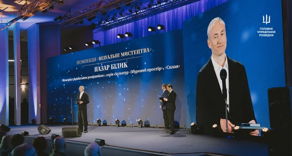 Скульптор, получивший Шевченковскую премию-2026, работает над памятником Нарбуту в Киеве