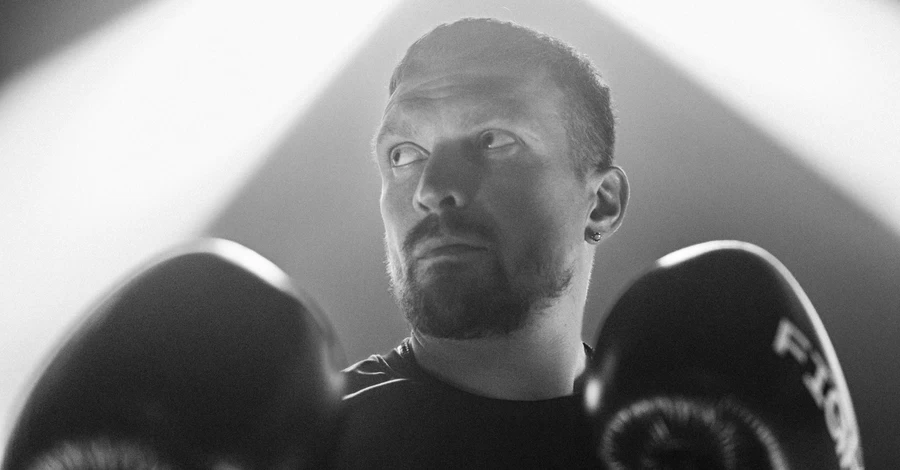 Усик заявив, що проведе три бої до завершення кар'єри та назвав суперників