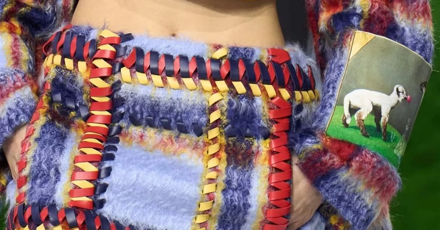 Louis Vuitton використав роботи українського художника у новій жіночій колекції