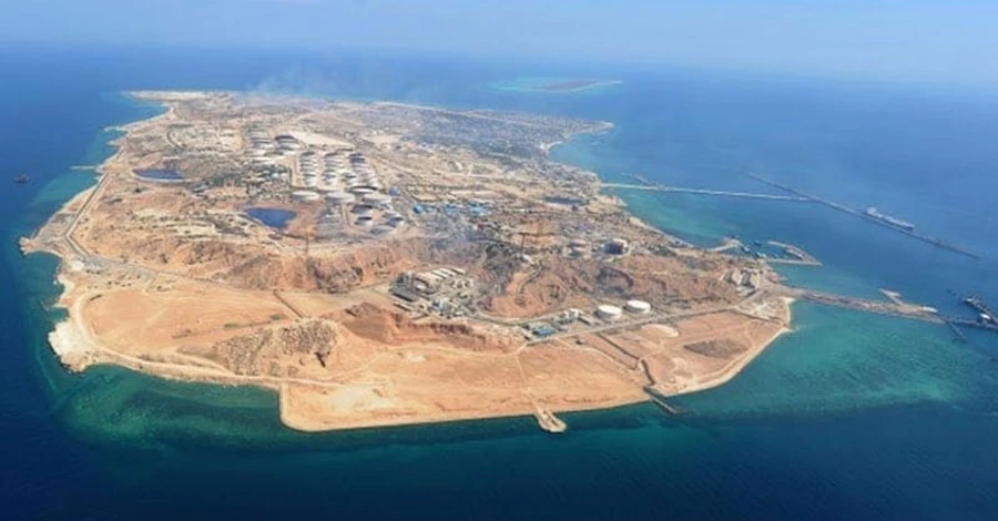 Где Трамп нападет на Иран: почему запретный остров Харк – может стать главной целью атаки