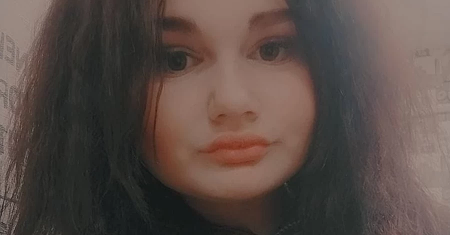 Дівчина, фото якої опублікував Гороховський через триколор, потрапила до лікарні