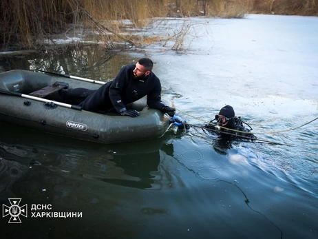 У Харкові шестеро дітей провалилися під лід, двоє загинули