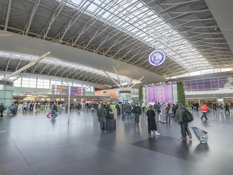 У Мінрозвитку пояснили, чим займеться робоча група з роботи аеропортів, поки небо закрите