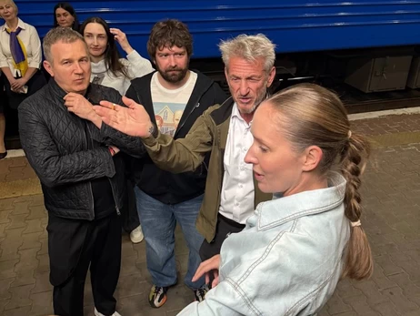 Шонн Пенн замість церемонії вручення 