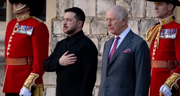 Залужний зустрів Зеленського в Лондоні, де президент відвідає Чарльза III
