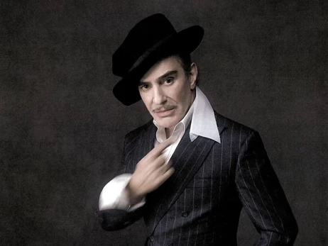 Легендарний модельєр Джон Гальяно створить колекцію одягу для ZARA