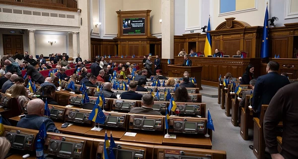 Політолог Володимир Цибулько - про розлад між монобільшістю та президентом і можливу мобілізацію депутатів