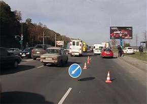 На Набережном шоссе трое детей угодили под машину 