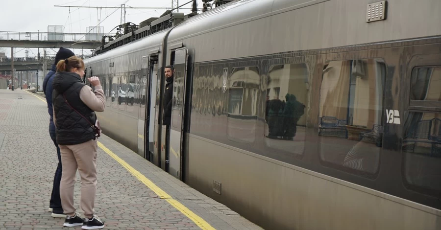 Скоростные поезда 