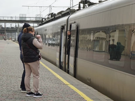 Швидкісні потяги 