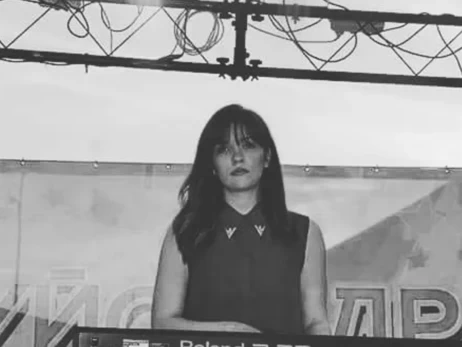 20 років болю: дівчина з багатодітної сім’ї подала заяву проти братів-військових через тортури та загибель сестри