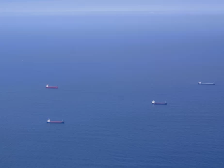 Семь стран готовы способствовать разблокированию Ормузского пролива для снижения цен на нефть