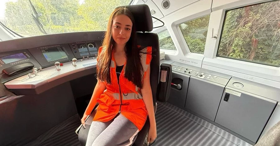 Провідниці, яка загинула під час евакуації поїзда, було лише 19 років