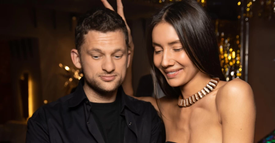 У стилістки Юлії Пеліпас та бізнесмена Дмитра Дубілета народилася донька