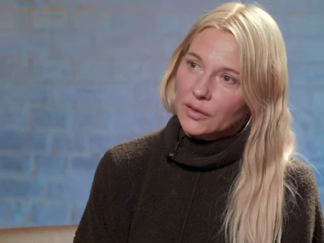 Зінаїда Кубар має дві квартири, три будинки, машини й колекцію коштовних прикрас та при цьому каже, що це 