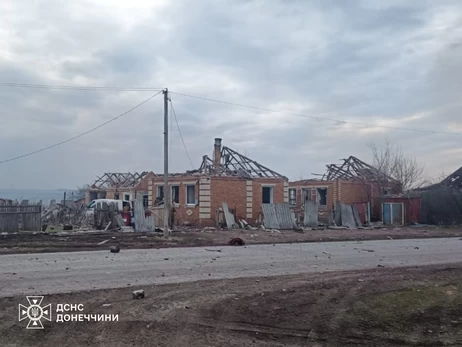 Росіяни вдарили по селу на Донеччині - є загиблий та поранені, масштабні руйнування