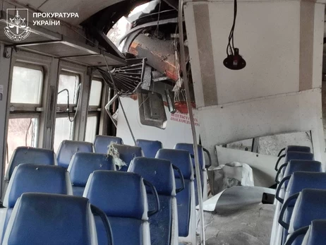 На Харківщині російський FPV-дрон влучив в електричку, загинув 61-річний пасажир