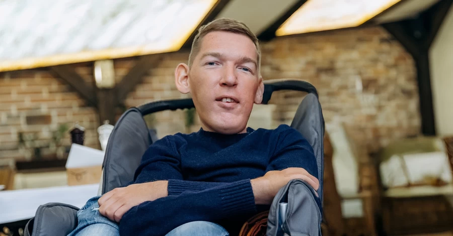 Львів’янину зі СМА Гусакову змінили підозру у справі про шахрайство зі збором коштів на лікування