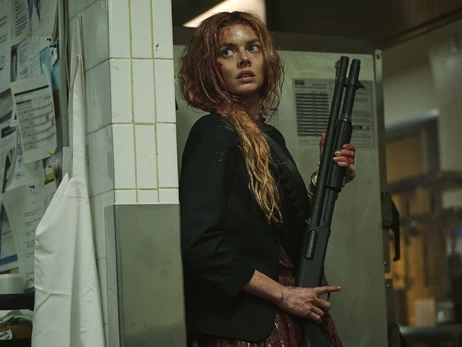 Хрупкая блондинка против убийц и маньяков: «Игра в прятки-2» и другие хорроры с Самарой Уивинг