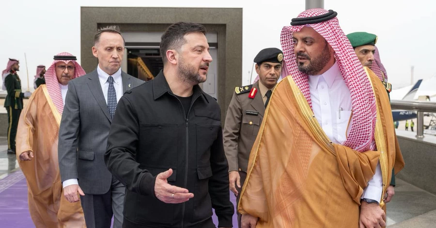 Володимир Зеленський прибув до Саудівської Аравії