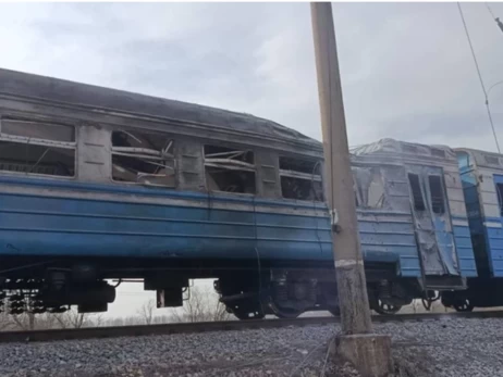 Евакуація з поїздів: візьміть документи, гроші і ковдри та не скупчуйтесь біля вагонів