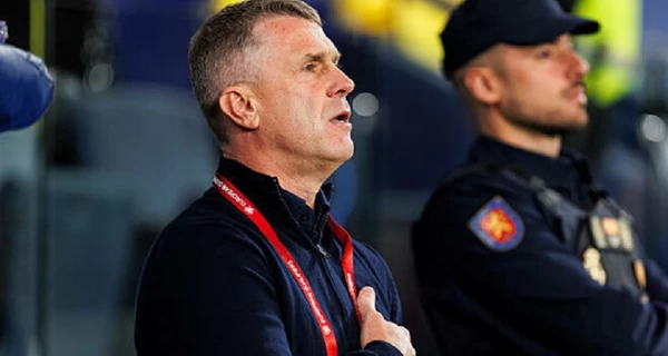 Ребров уходит с поста тренера сборной Украины после поражения в поединке со Швецией