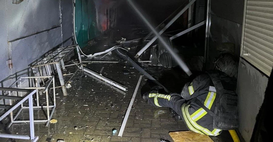 На Полтавщині уламки російського дрона пошкодили багатоповерхівку, є жертви