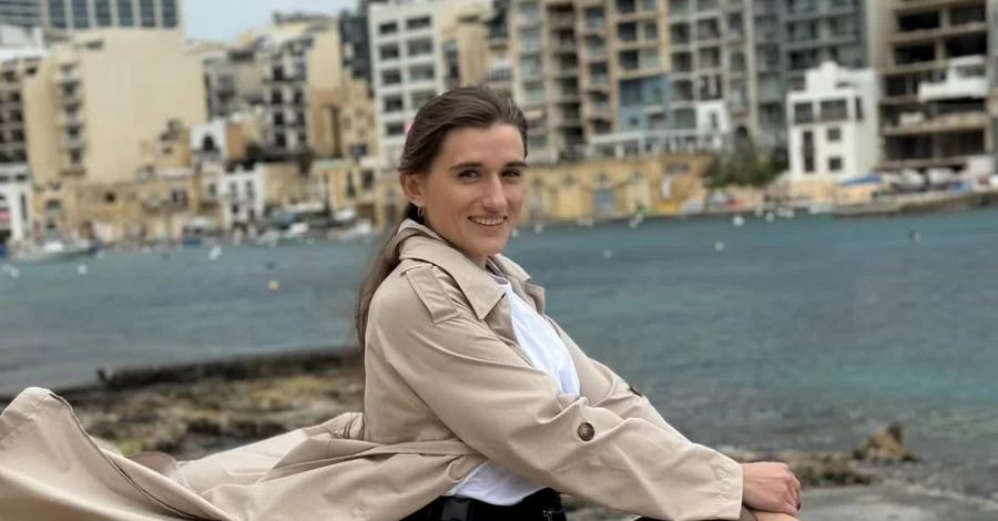 Дашу Евтух раскритиковали за сбор на восстановление дома, арендованного квартирантами