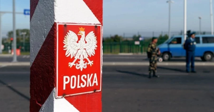 У Польщі затримали автобус із росіянами-нелегалами, за кермом якого були українці 